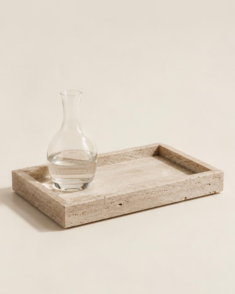 Minimalistisches Serviertablett